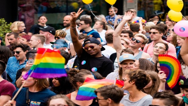 Komunitas LGBTQ di Swiss-1632737310