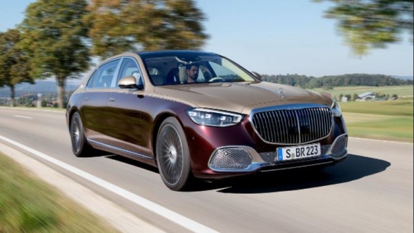 Mobil Impor Mewah-1631494179