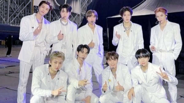 NCT 127. (net)-1639970185