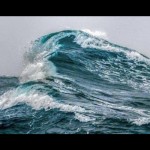 Gelombang Tinggi-1661165953