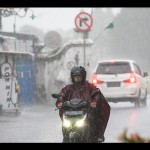 BMKG prakirakan hujan lebat berpotensi landa sejumlah daerah Indonesia-1671419365