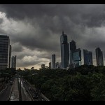 Ilustrasi - Mendung terlihat dari kawasan Kuningan, Jakarta Selatan, Jumat (28/1/2022). ANTARA FOTO/Aprillio Akbar/wsj/pri.-1671596480