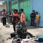 Kejadian kecelakaan mobil dinas dengan sepeda motor di Jombang, Jawa Timur, Selasa (20/12/2022). ANTARA/HO-polisi-1671589035