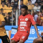 Pemain Semen Padang Vendry Mofu (ANTARA/ HO MO Semen Padang)-1669960129