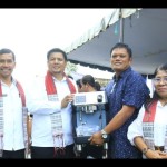 Pemkab Samosir serahkan bantuan peralatan usaha bagi pelaku UMKM-1672294636