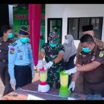 Pemusnahan barang bukti narkotika jenis sabu-sabu oleh pihak Kejari Rejang Lebong, Selasa (20/12/2022). ANTARA/Nur Muhamad-1671589292