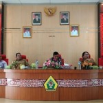 Rapat koordinasi pembahasan ketersediaan bahan pokok di Samosir jrlang Natal dan tahun baru (ANTARA/HO)-1671605675