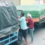 Rekaman aksi perampokan terhadap sopir truk di Pulogadung, Jakarta, Minggu (18/12/2022). ANTARA/HO-Dokumentasi Warga-1671511490
