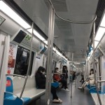 Suasana kereta metro line 10 Beijing, China, lengang pada saat jam kerja pada Rabu (14/12/2022) di tengah wabah flu. (ANTARA/M. Irfan Ilmie)-1671186674