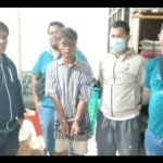 Tersangka SS ( nomor 3 dari kanan) pelaku pencurian dengan pemberatan ditahan Polres Tapanuli Selatan. (Foto:ANTARA/HO/Polres Tapanuli Selatan.)-1671420581