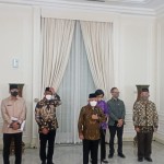 Wakil Presiden RI Ma’ruf Amin memberikan penjelasan terkait hasil Rapat Pleno KNEKS di Jakarta, Selasa (20/12/2022). ANTARA/Rangga Pandu Asmara Jingga-1671519201