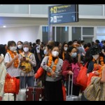 210 orang penumpang pesawat asal Tiongkok tiba di Bali-1674458565