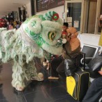 Daop 7 hadirkan Barongsai untuk hibur penumpang di Stasiun Madiun-1674460252