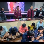 Delapan pelaku penyerangan dihadirkan saat pers rilis di Polrestabes Semarang, Selasa. (ANTARA/ I.C.Senjaya)-1674550960