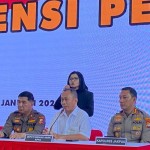 Deputi Bidang Perlindungan Khusus Anak Kementerian Pemberdayaan Perempuan dan Perlindungan Anak Nahar (kedua kanan). (ANTARA/HO-Kemen PPPA)-1672889175