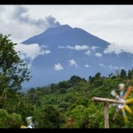 FOTO ARSIP - Gunung Kerinci yang berada di dua wilayah, yakni Jambi dan Sumatera Barat. (FOTO ANTARA/Joko Nugroho)-1673496934
