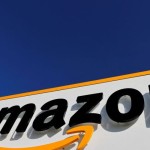 Foto Dokumen: Logo Amazon terlihat di pusat logistik perusahaan di Boves, Prancis, 6 Oktober 2021. ANTARA/ REUTERS/Pascal Rossignol-1672893358