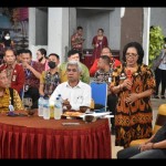 Kakanwil Kemenkumham NTT Marciana D Jone saat memberikan pemaparan soal kinerja Kanwil Kemenkumham NTT di Kupang, Kamis (5/1/2023). ANTARA/Kornelis Kaha-1672902659