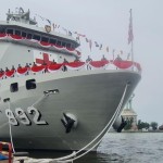 Kapal Rumah Sakit KRI dr. Radjiman Wedyodiningrat-992. (ANTARA/Abd Malik Ibrahim)-1674192907