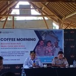 Kepala Balai Karantina Pertanian Kelas I Kupang Yulius Umbu H (Kiri) memberikan keterangan kepada wartawan terkait PMK di Kupang, Rabu (4/1). ANTARA/Kornelis Kaha-1672818938