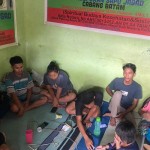 Ketujuh korban calon PMI yang ditemukan di rumah tersangka SH, Senin (2/1). (ANTARA/HO-Ditpolairud Polda Kepri)-1672738350