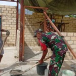 Kodim 1708/BN Biak Timur bantu warga bangun rumah-1672647900