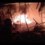 Lapak barang bekas di Cipayung Jakarta Timur ludes terbakar-1674437636