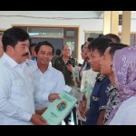 Menteri ATR ingatkan warga tak agunkan sertifikat tanah ke rentenir-1672992154