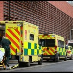 Pasien infeksi ginjal menunggu 100 jam lebih di kereta dorong RS-1672907782