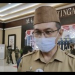 Pelaksana Tugas Kepala Badan Kesbangpol Kalimantan Tengah Akhmad Husain. (ANTARA/Muhammad Arif Hidayat)-1672632053