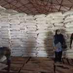 Pengawasan pupuk bersubsidi di kios pupuk. (ANTARA/dokumen istimewa)-1674028512
