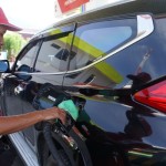 Pengisian bahan bakar minyak di salah satu SPBU (ANTARA/HO Pertamina)-1673421790