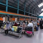 Penumpang di Ruang Tunggu keberangkatan Stasiun Kertapati Palembang. (ANTARA/HO-KAI)-1674194511