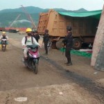 Sejumlah aparat menjaga keamanan di kawasan PT GNI pascabentrok, Selasa (17/1/2023). ANTARA/HO-Humas Polda Sulteng-1673930396