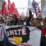 Ilustrasi: warga Prancis memprotes rencana reformasi sistem pensiun. (Xinhua)-1676187483