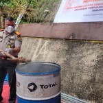 Karantina Pertanian Ambon musnahkan 600 kilogram kentang dan enam ayam-1676275638