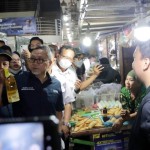 Mendag: Harga barang kebutuhan pokok di Surabaya terpantau stabil-1675672158