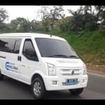 DFSK Gelora E melintas di Jalan Tol Purbaleunyi, Jawa Barat, Rabu (15/3/2023) (ANTARA/Fathur Rochman)-1678931579