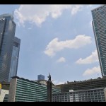 Bundaran HI-1695952316