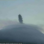 Gunung Ili Lewotolok-1698113747