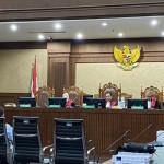 Johnny G Plate-1698834332