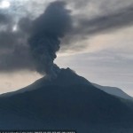 Gunung api Lewotobi Laki-laki-1703644804
