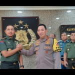 TNI Polri-1701757117