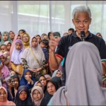 Ganjar Pranowo - Mahfud MD-1705372047