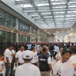 Pendukung Anies-Muhaimin tiba di arena debat cawapres di JCC-1705835556