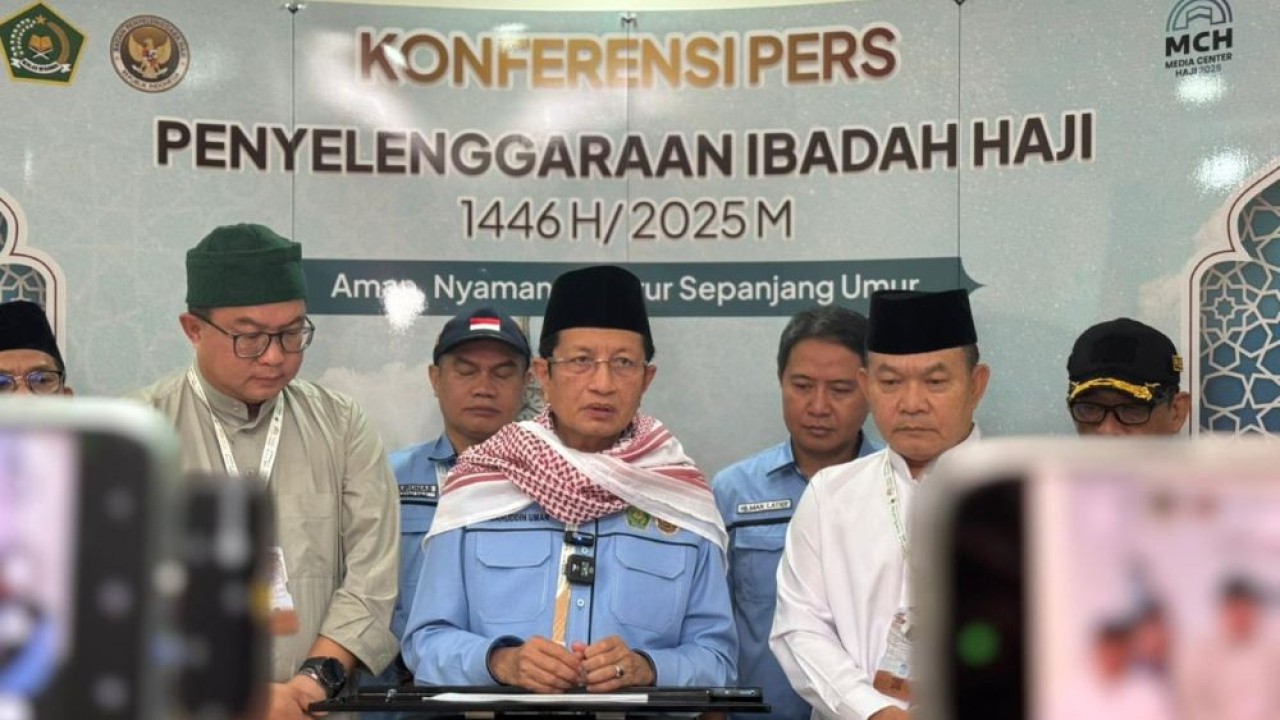 Menteri Agama (Menag) Nasaruddin Umar memberikan keterangan pers pada Selasa (10/6/2025). (Foto: Istimewa/Kemenag)