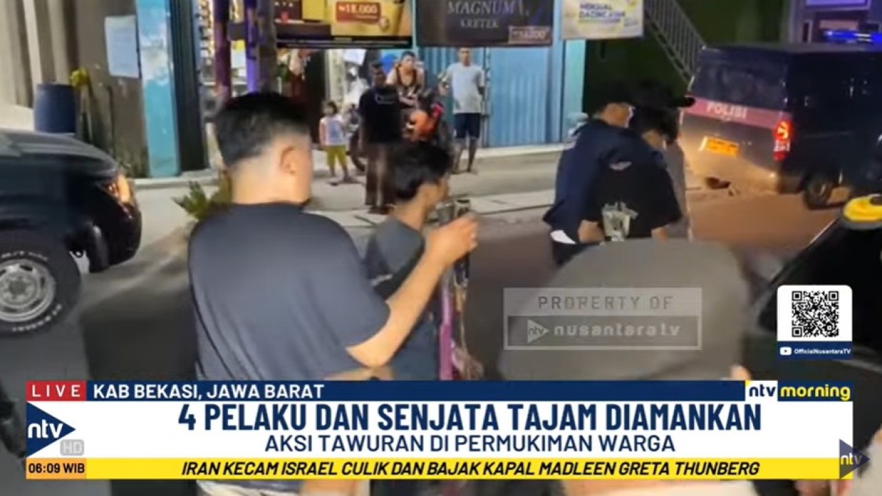Empat orang remaja pelaku tawuran di Bekasi berhasil diamankan polisi.