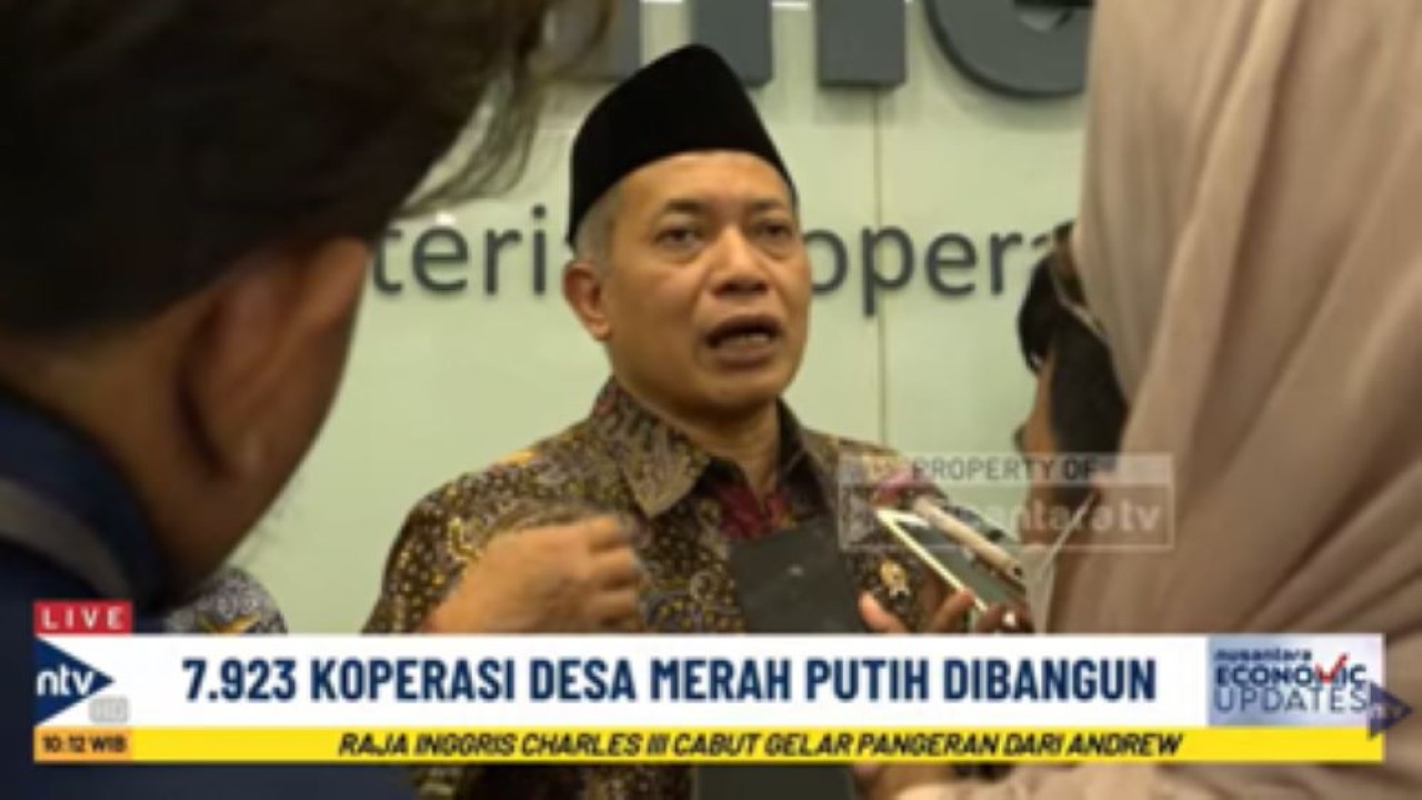 Menteri Koperasi Ferry Juliantono