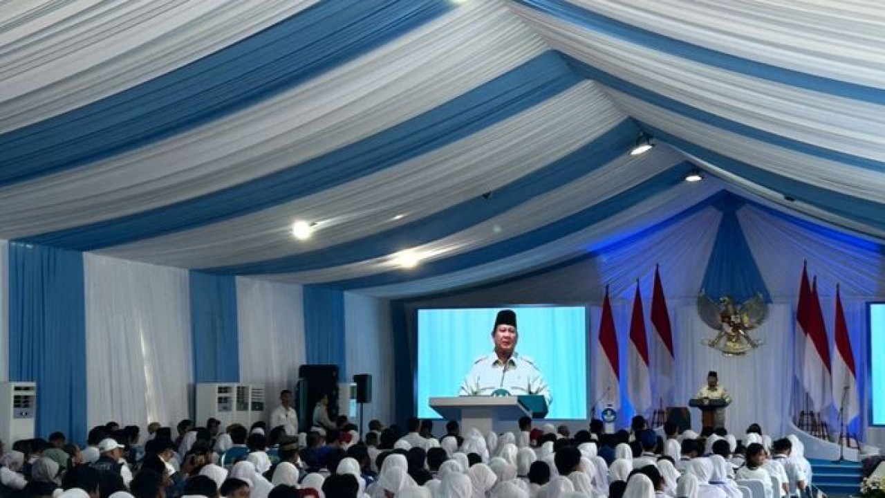 Presiden Prabowo Subianto di SMPN 4 Kota  Bekasi Presiden Prabowo Subianto di SMPN 4 Kota Bekasi (NTVnews.id)