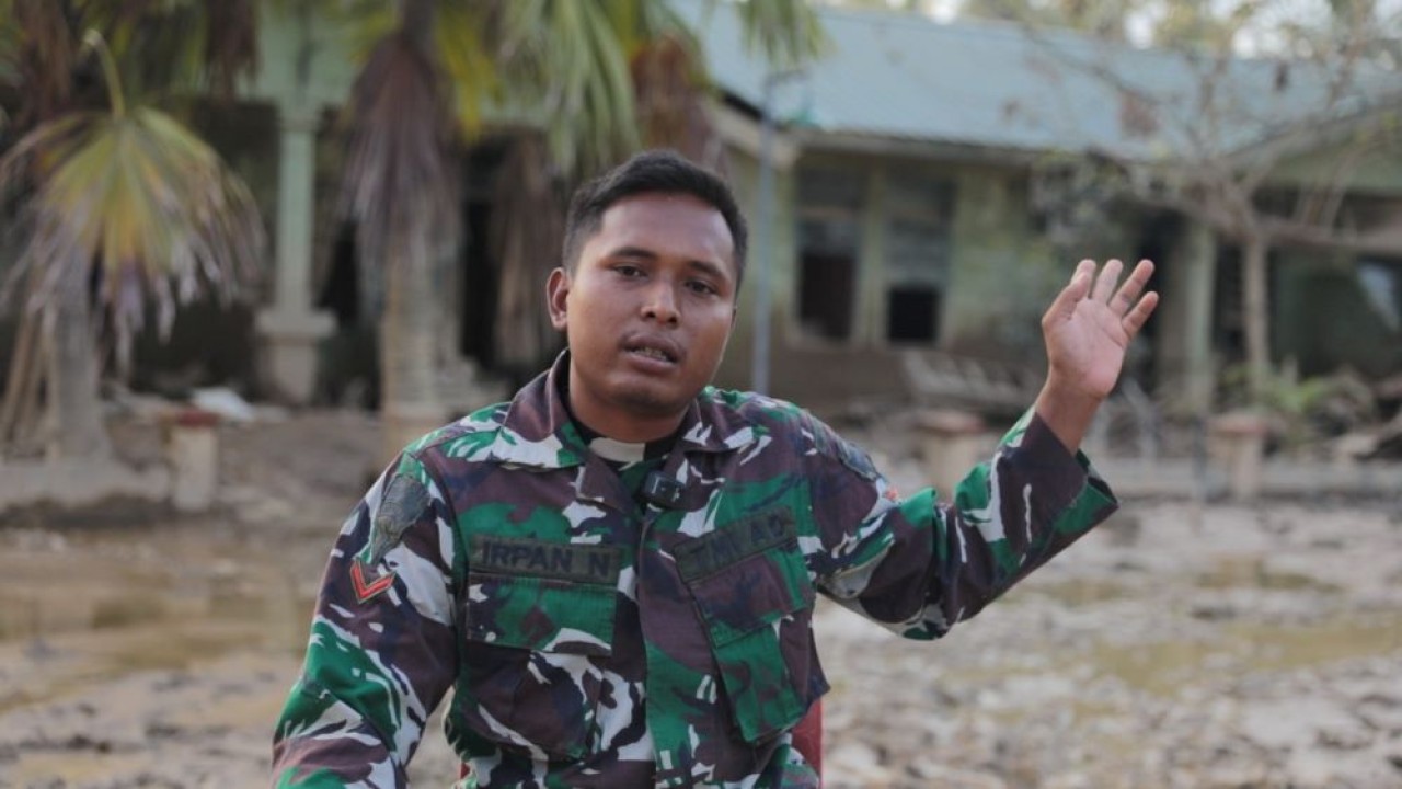 Anggota Kompi Senapan A, Kopda Irpan N.